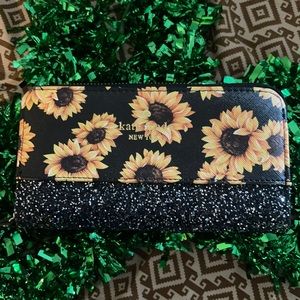 Kate spade sunflower wallet